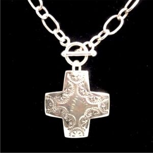 NEW Silpada Rare & Pristine
Vintage Sterling Silver Virtuosity
Cross Necklace